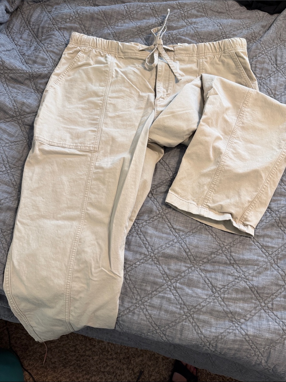 Banana Republic Light Beige Cargo Drawstring Pants